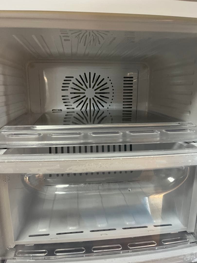 ・三菱電機ノンフロン冷凍庫 MF-U12N-W