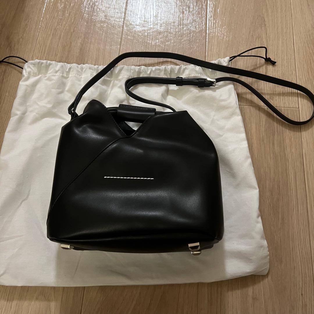 MM6 メゾンマルジェラ クロスボディバッグブラック