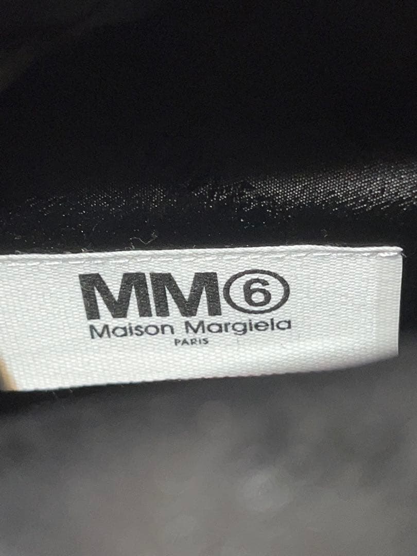 MM6 メゾンマルジェラ クロスボディバッグブラック