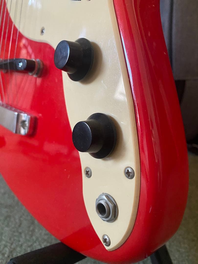 ギター Eastwood Guitars Airline Bobkat Red