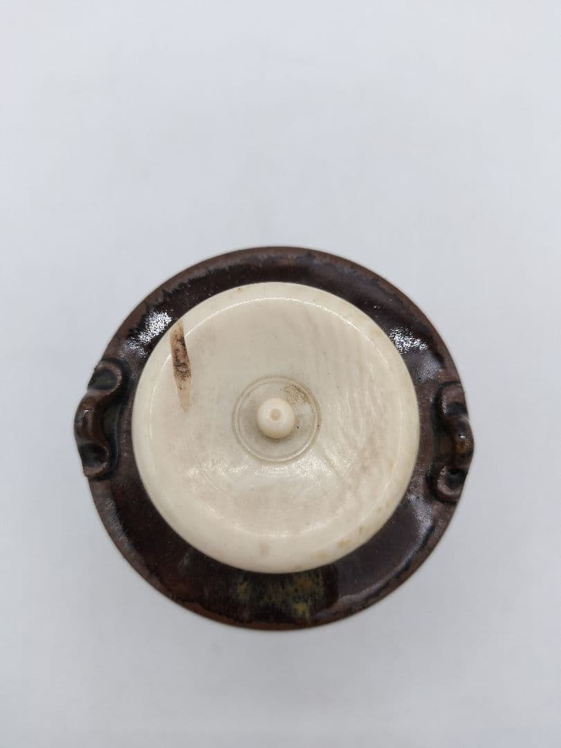 c668 茶入 高取耳付 荒磯金襴 笹蔓緞子 鬼丸雪山 木箱 茶道具 古物