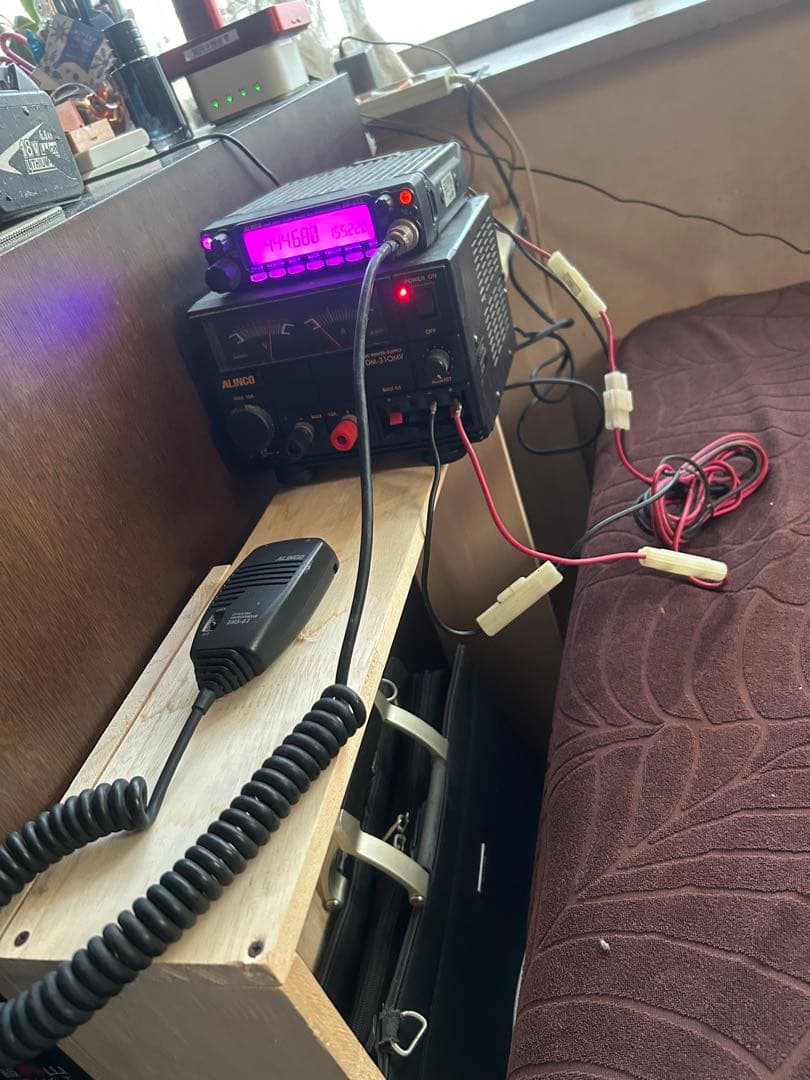 アマチュア無線機