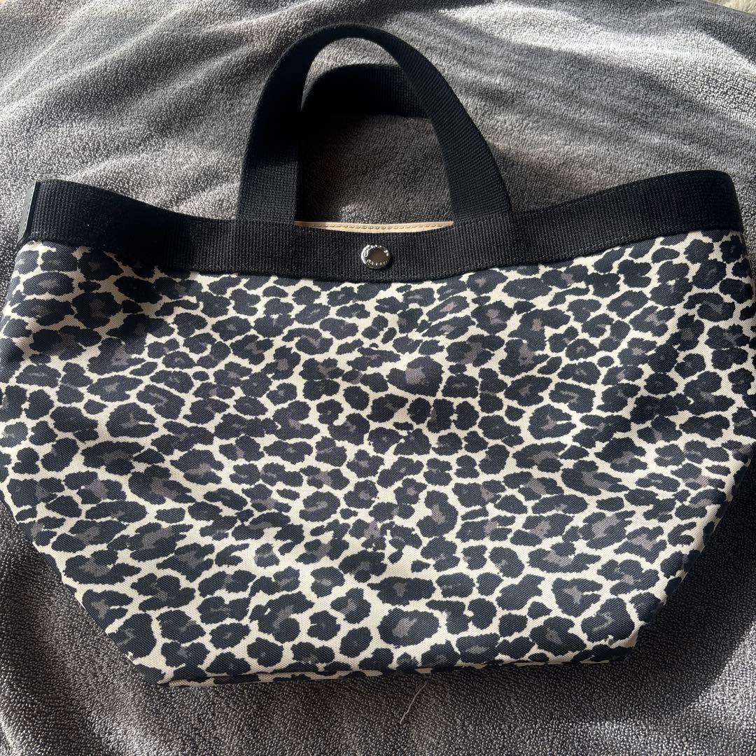 エルベシャプリエ 707FN パンサーブラン×ノワール×ノワール(舟型トートM