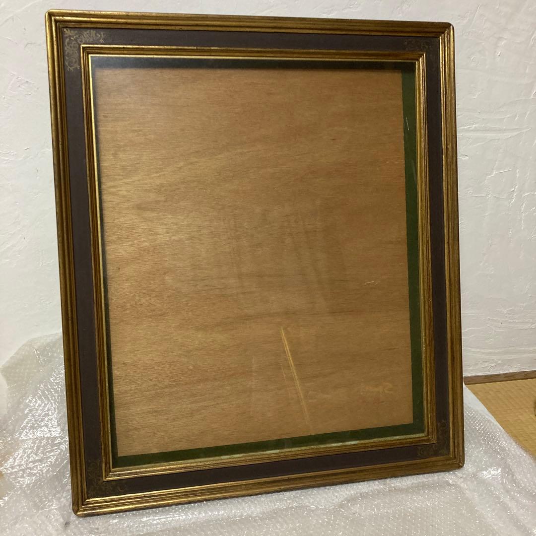 装飾的な木製額縁 ガラスあり