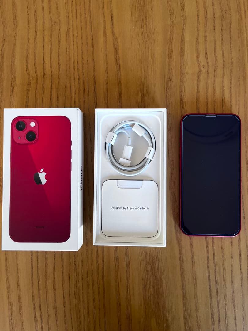 N*n様 Apple iPhone 13 128GBレッド　SIMフリー　ケーブ