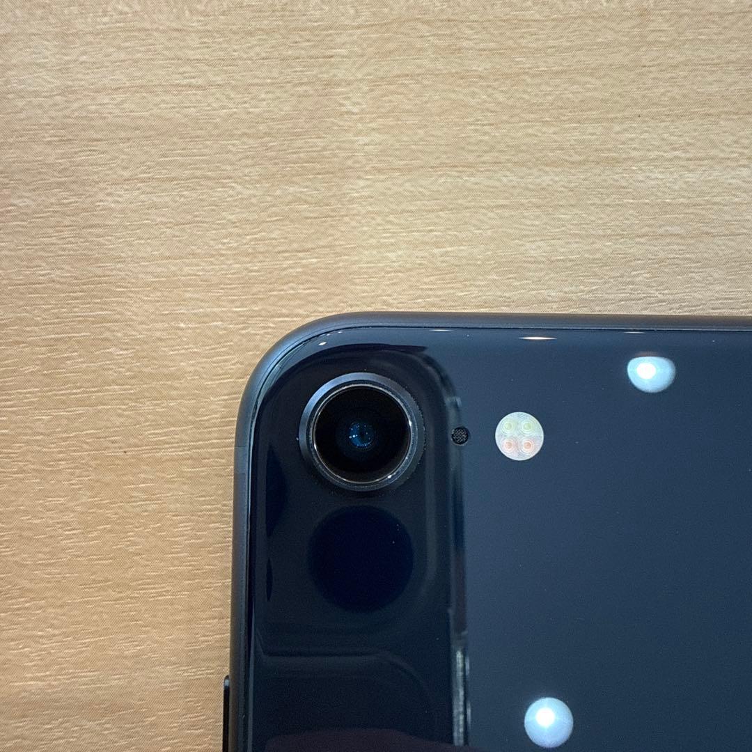 iPhone SE 第3世代 ミッドナイト 128GB SIMフリー