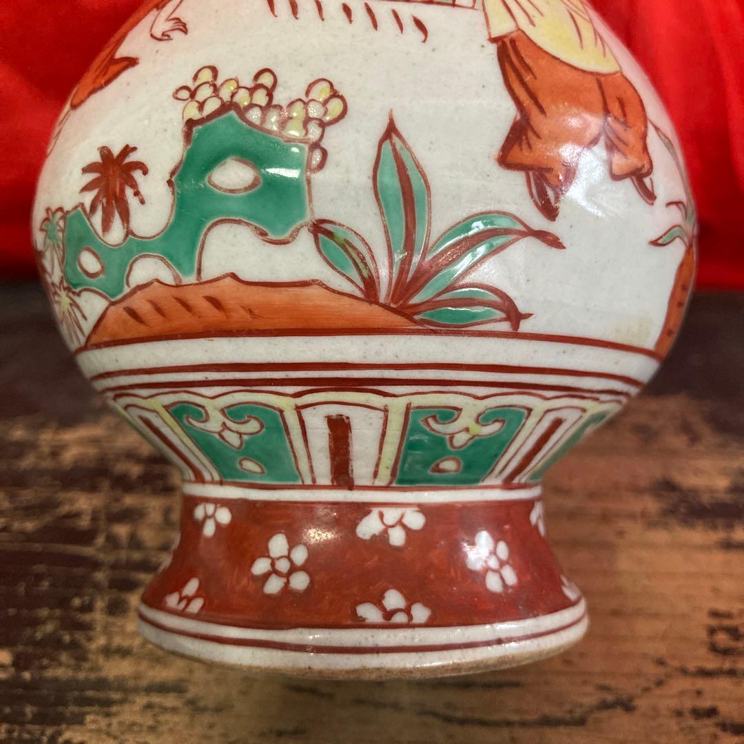 中国　色絵　蒜頭瓶　童子図　大明隆慶年造銘