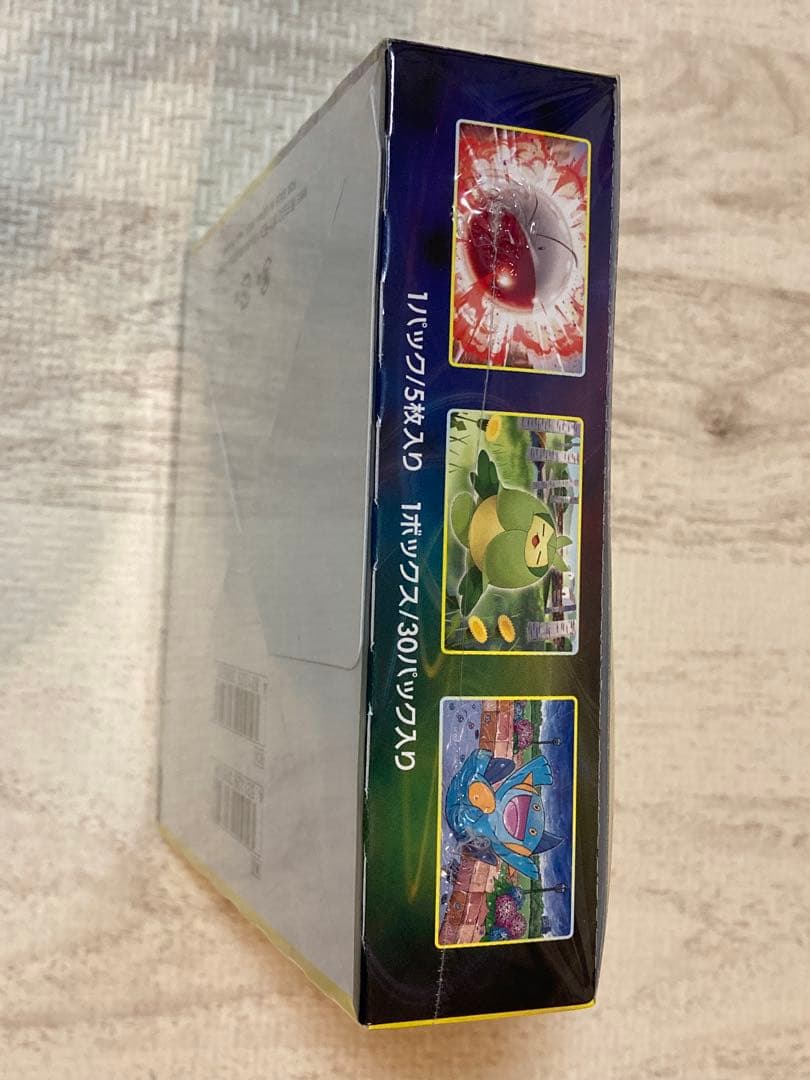 イーブイヒーローズ未開封シュリンク付1box、デッキシールド、デッキケース