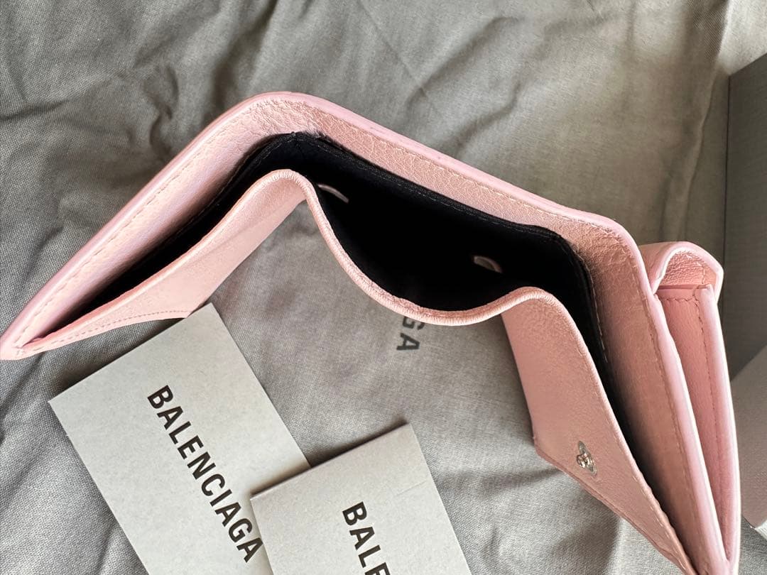 BALENCIAGA ピンク 三つ折り財布