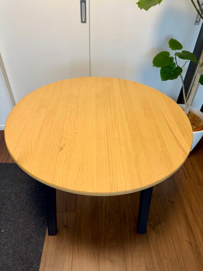 Grace IKEA 丸テーブル GAMLARED高さ調整あり