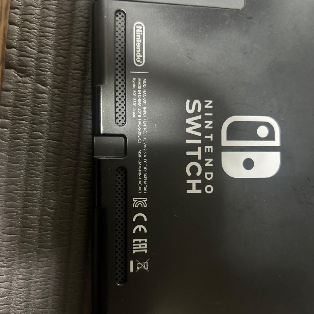 Nintendo Switch本体 + マリオカート8デラックス