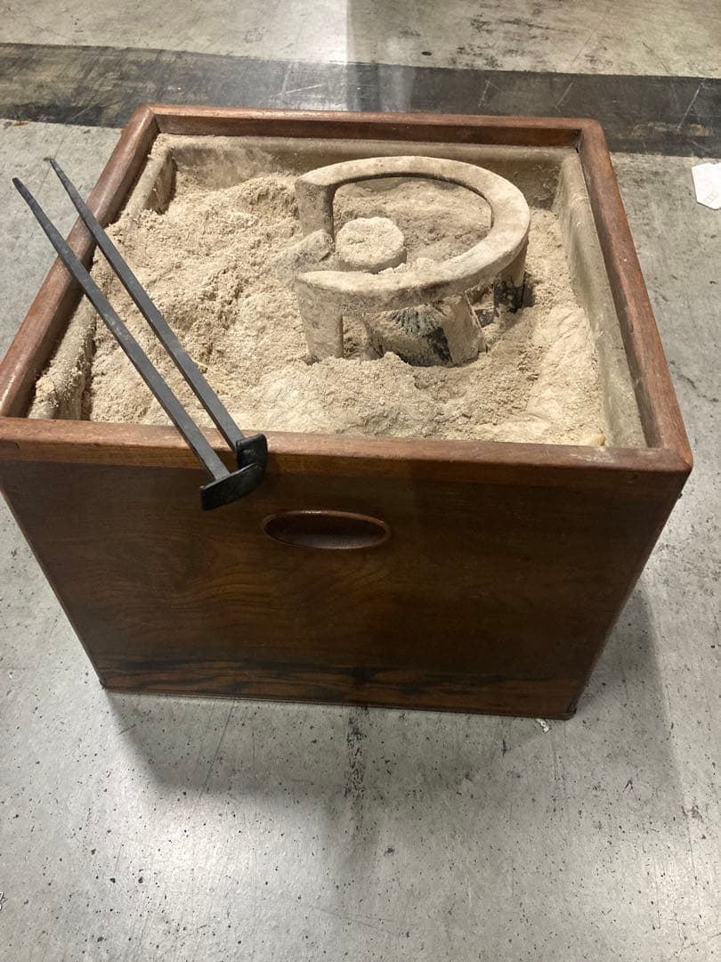 箱火鉢