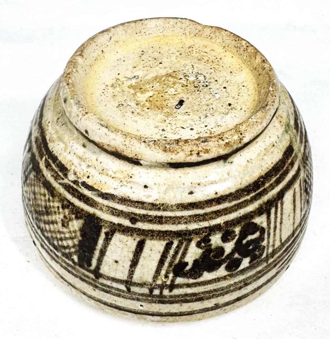 明時代 宋胡録 スンコロク ヤンポー 香合 タイ 歴史有る年代物 WWTT116