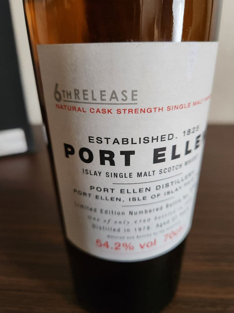ウイスキー PORT ELLEN 6th Release 700ml 54.2%
