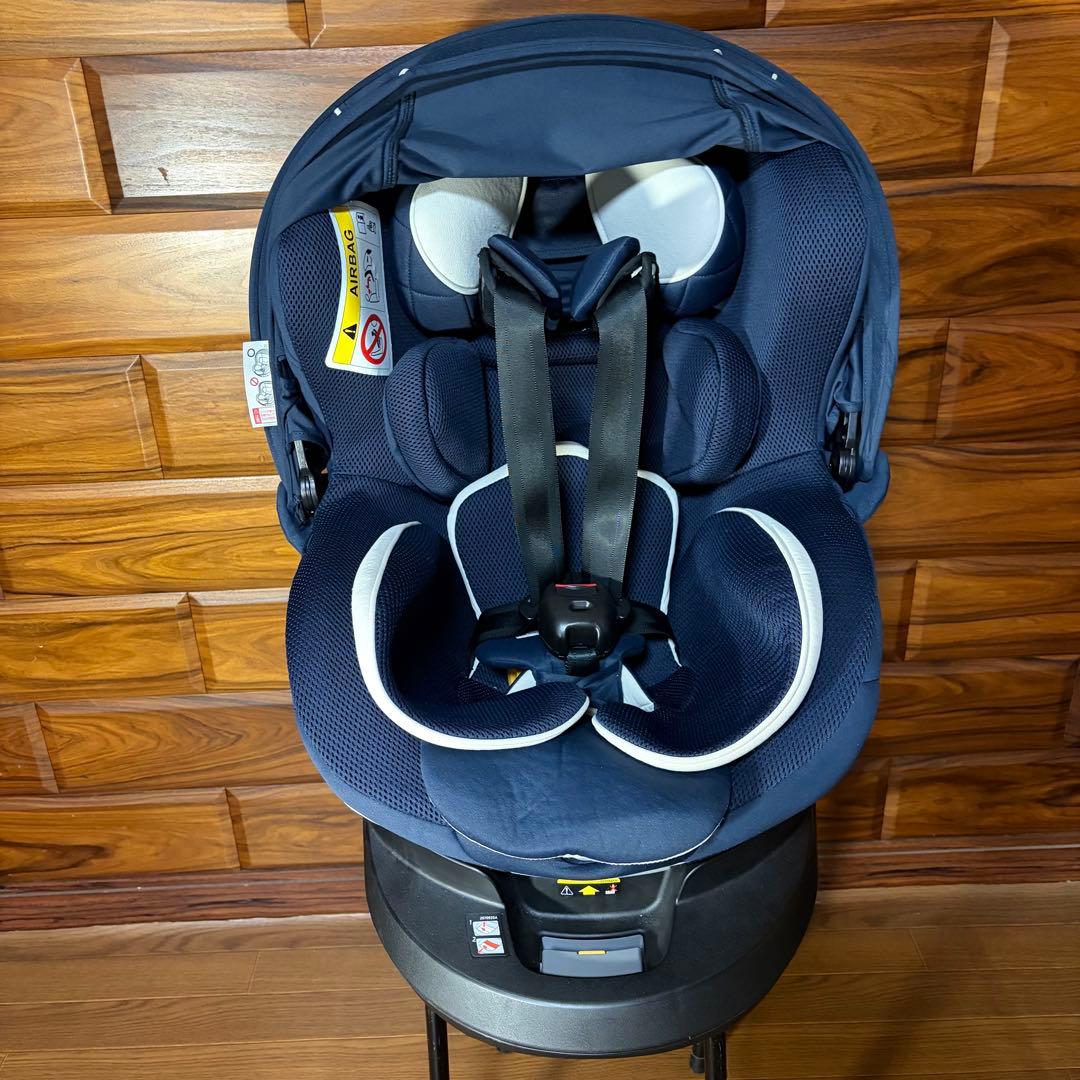 超美品 エールべべ ・クルット6i グランス カーメイト AILEBEBE