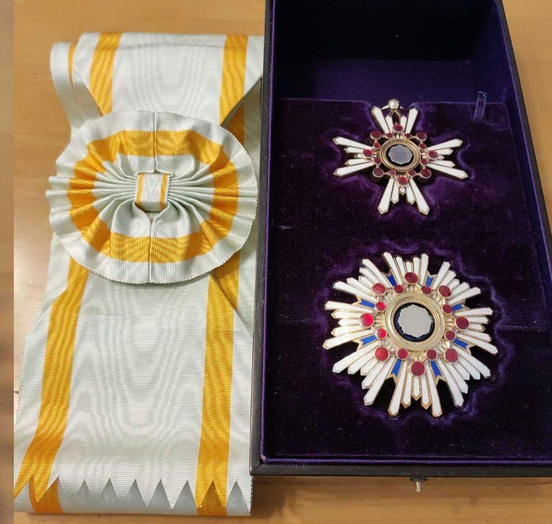 【激レア 極美品!】勲一等瑞宝章 明治勲章 初期 日本軍 将軍 本物保証 勲章