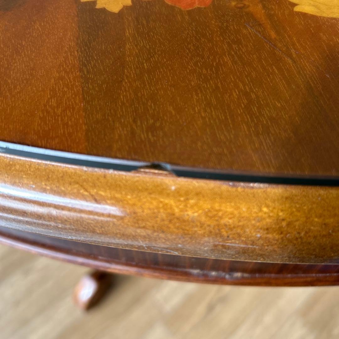 【お取引き相談中】彫刻入り脚＆木象嵌模様の高級木製丸テーブル