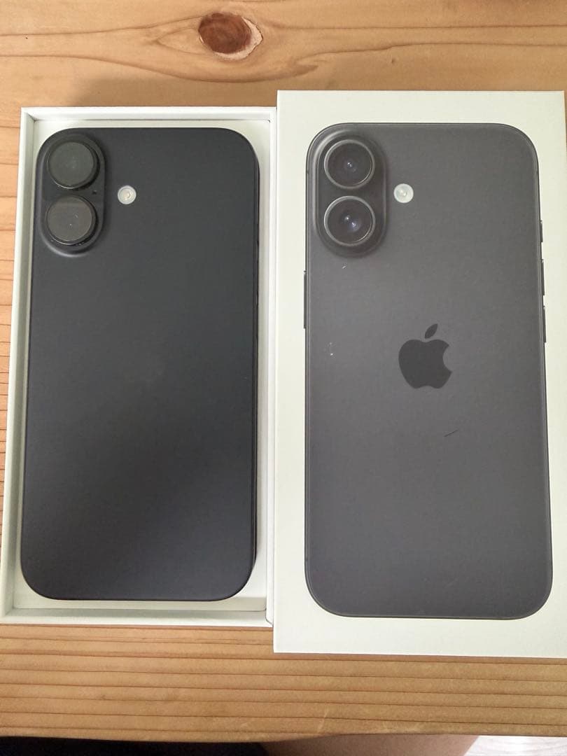 iPhon16 128GB（コメントお待ちしております）