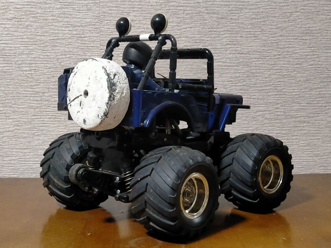 送料込中古タミヤ　ワイルドウイリー2　電動RCラジコン　WR-02　ビッグタイヤ