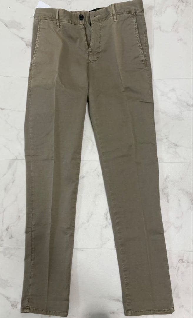 【新品未使用】INCOTEX(インコテックス)ガーメントダイ コットンパンツ