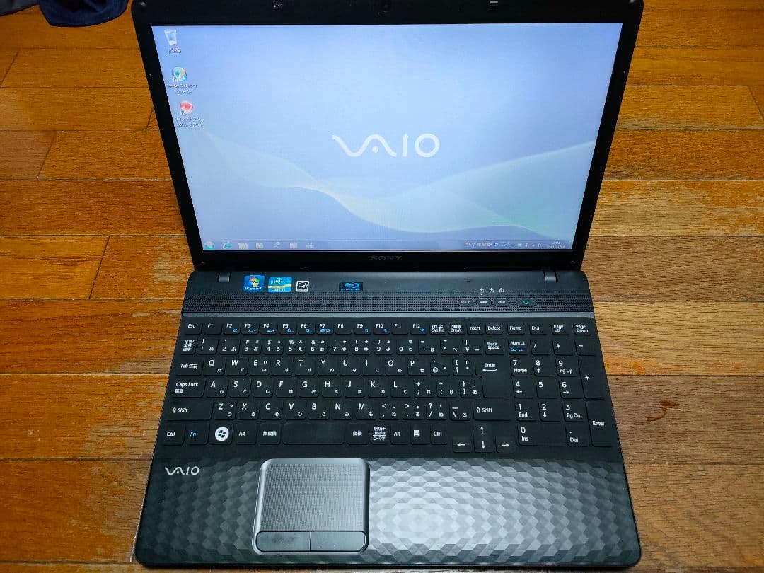 中古動作品 SONY VAIO VPCEH19FJ