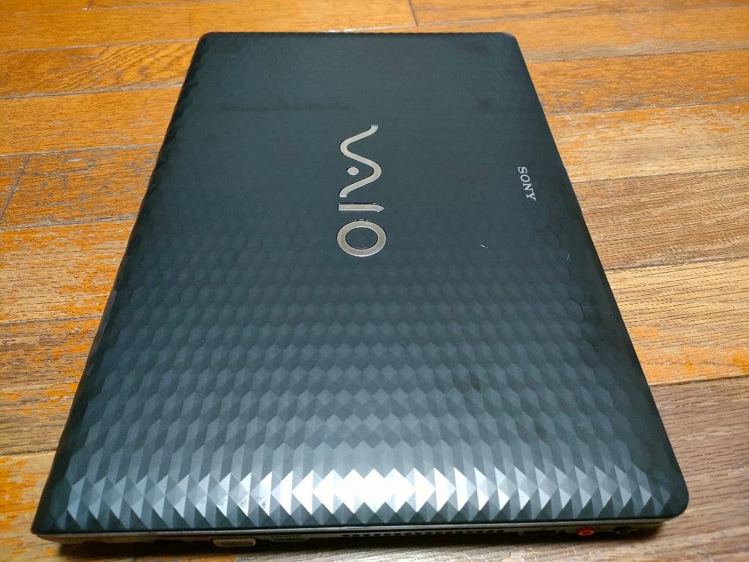 中古動作品 SONY VAIO VPCEH19FJ