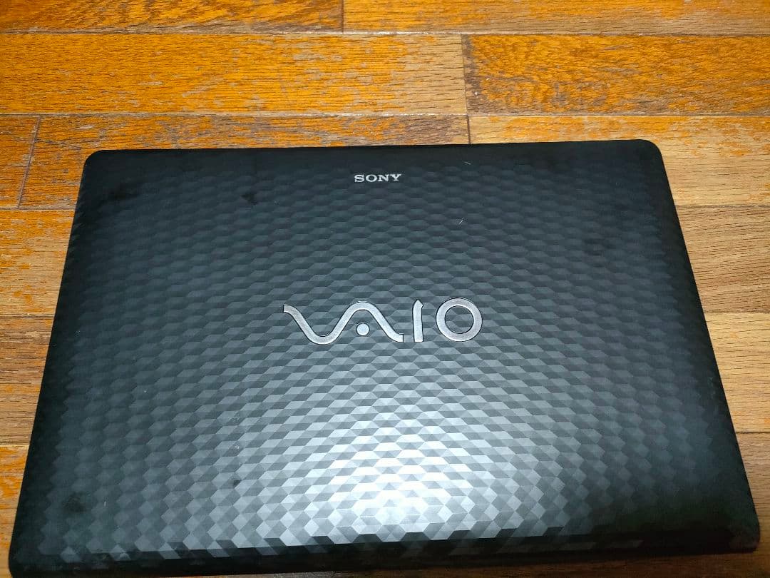 中古動作品 SONY VAIO VPCEH19FJ