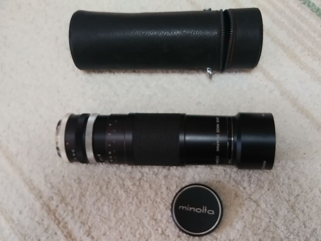 交換レンズ（ズーム・広角）付カメラ　中古　minolta SR-T101