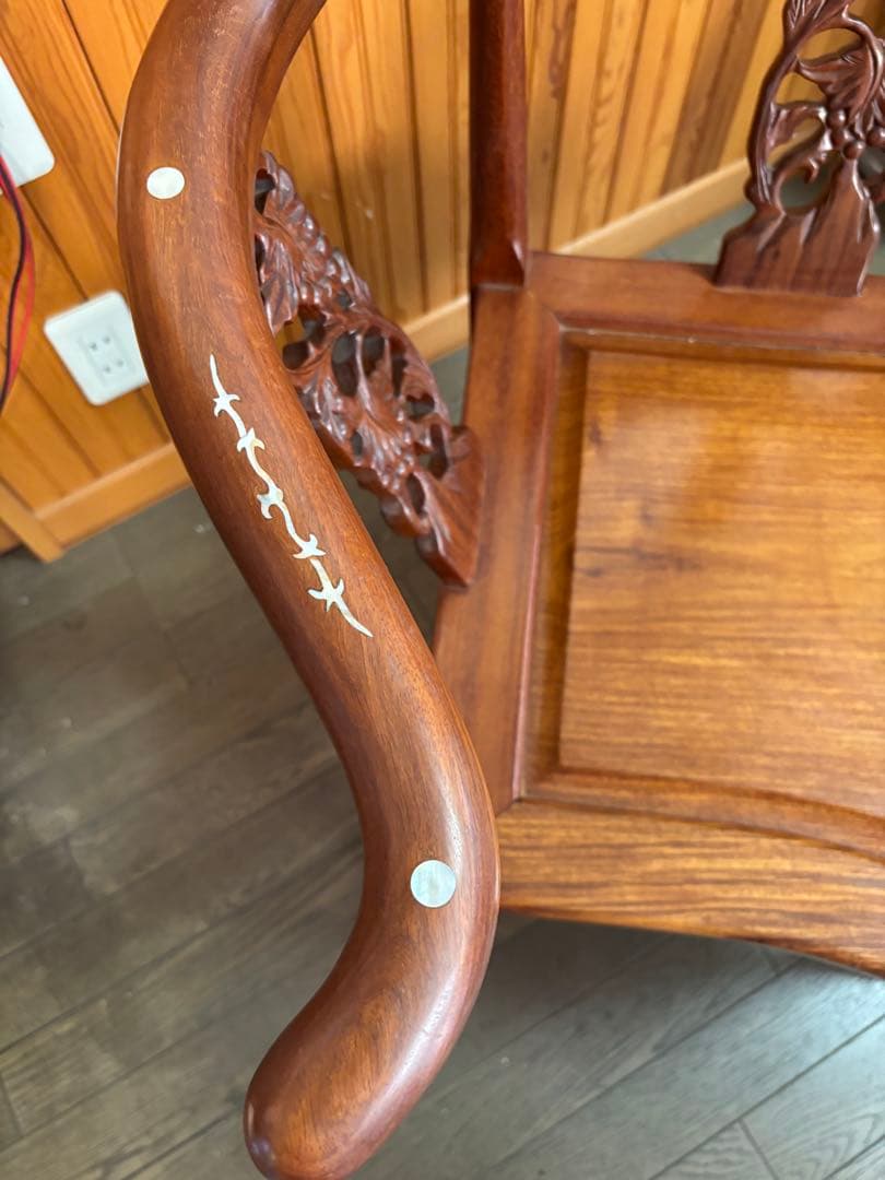 美品　アジアンスタイル 木製椅子 螺鈿細工⓵