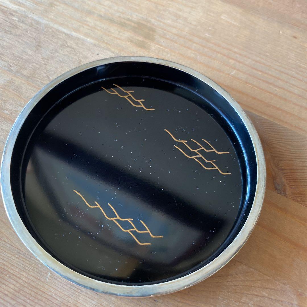 茶道具　加賀塗師　泉斎造　青楓に鮎蒔絵銀ブチ香合(共箱) ○