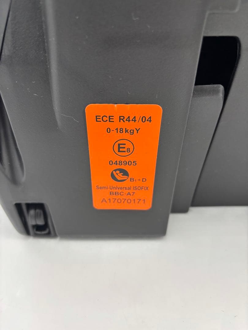 【極美品】マムズキャリー　ターン・レジェFIX B-900 ISOFIX