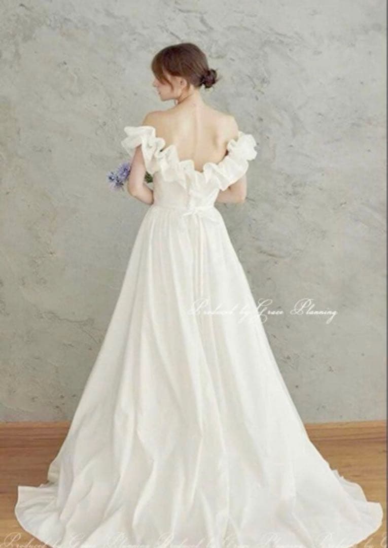 ホワイト ウェディング ブライダル 前撮り ドレス