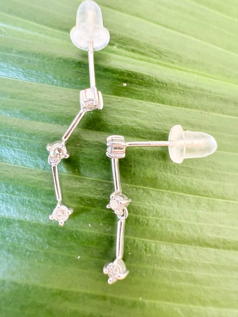 ダイヤモンド　K18 WG ホワイトゴールド　0.20ct ピアス