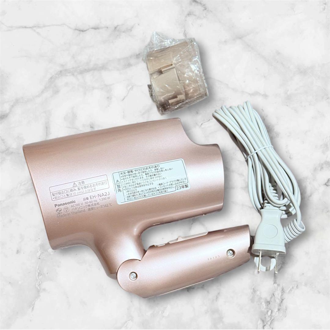 新品未使用Panasonicナノケア ドライヤー EH-NA2J-PN（ピンク）