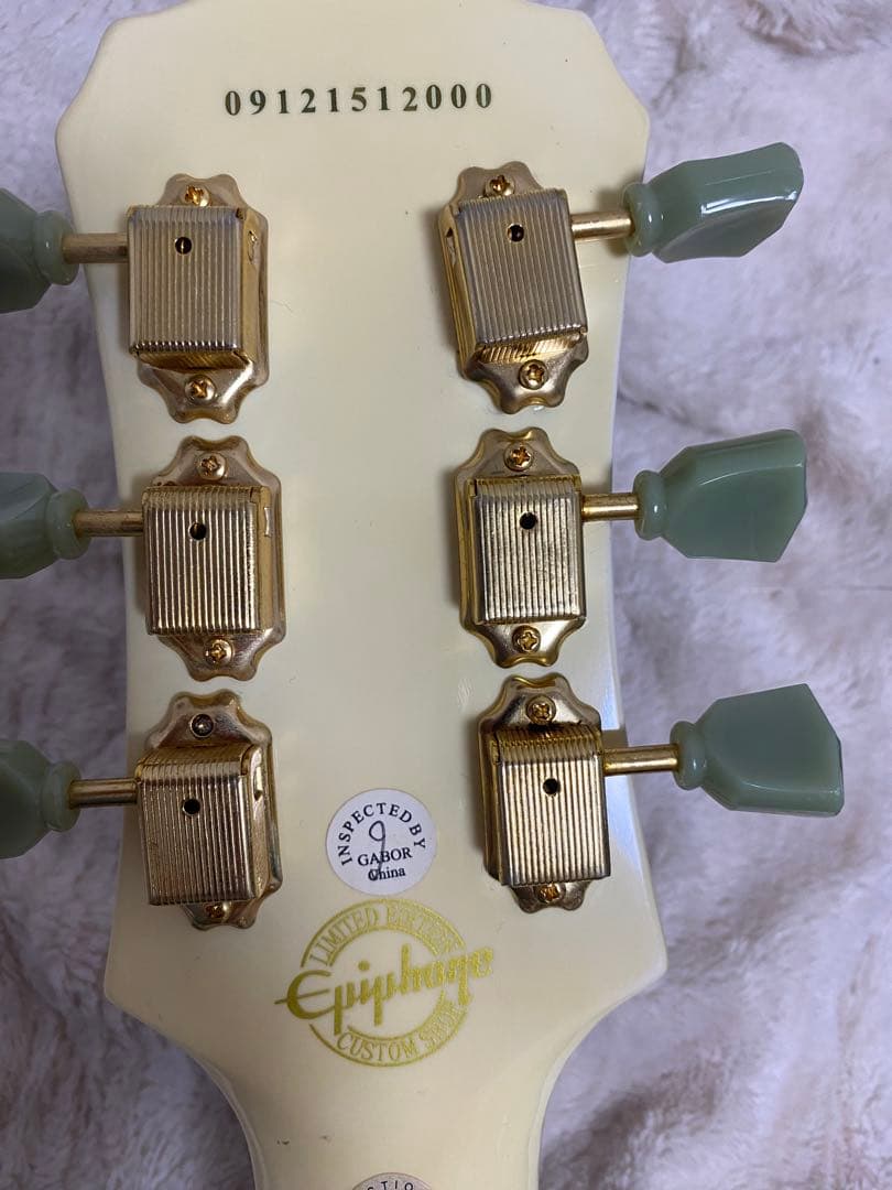 Epiphone レスポールスタイル エレキギター アイボリー