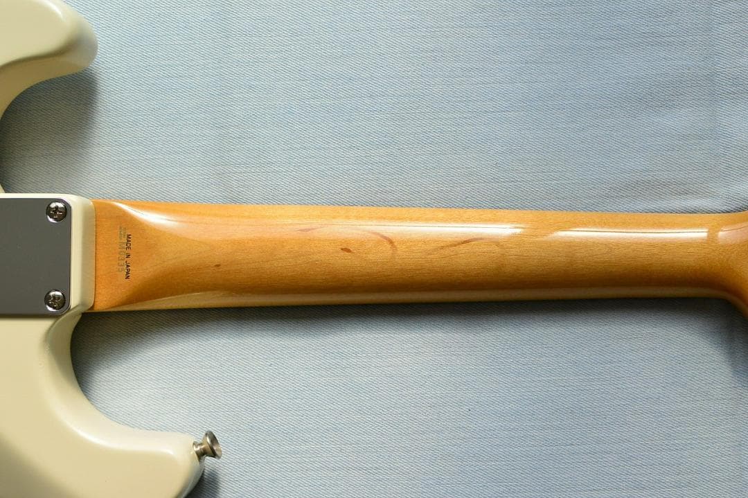 Fender MST-35 ニトロセルロースラッカー再塗装 ミニ・ストラト