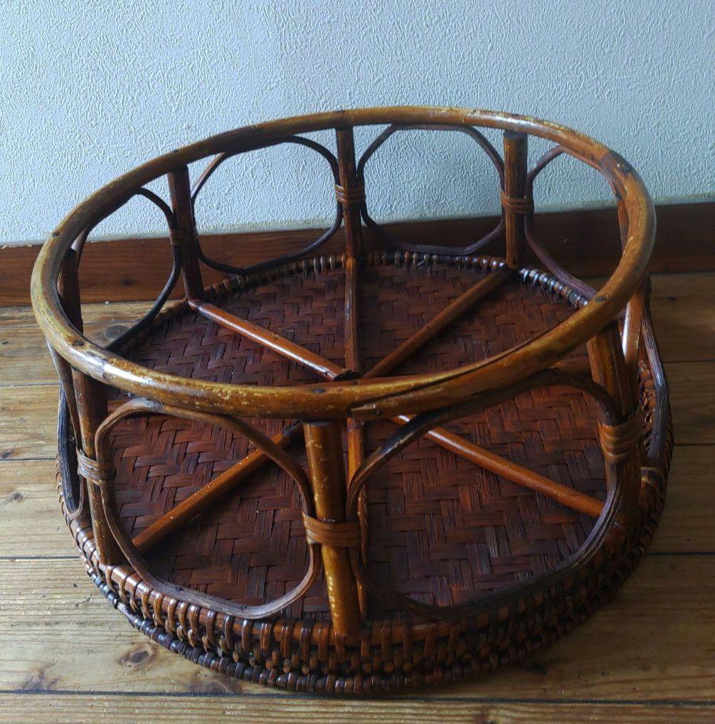 カントークテーブル　籐ラタンローテーブル　直径約46㎝×高さ約20㎝　重さ約1㎏