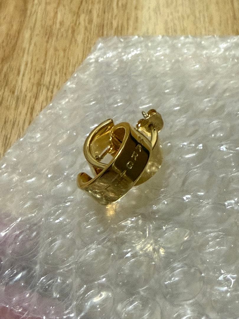 MM6 MAISON MARGIELA マルジェラ　フープピアス　ゴールド