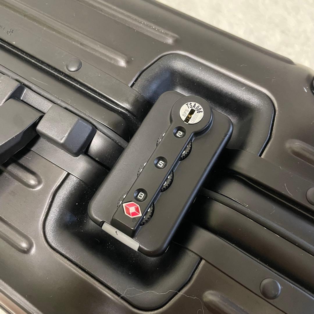 リモワ オリジナル キャビン S ブラック 4輪 スーツケース 92552014