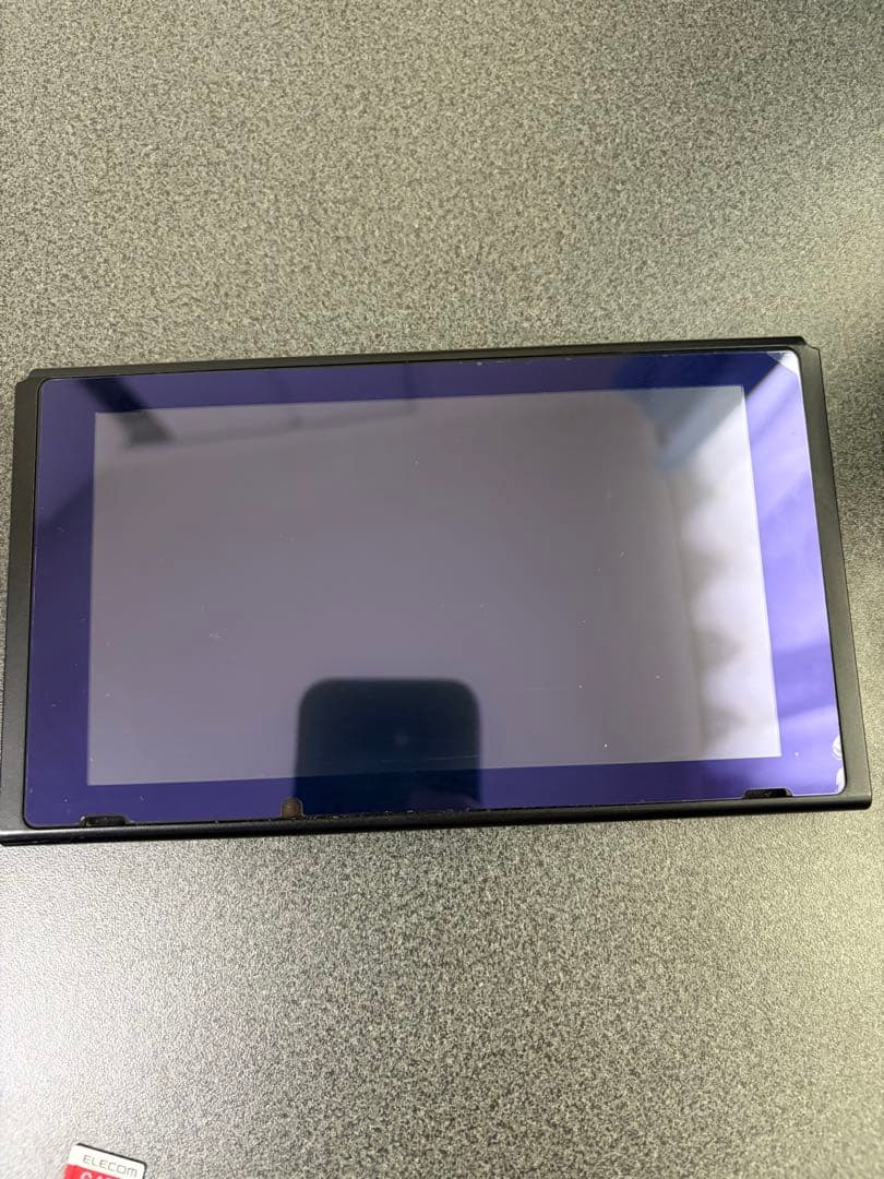 Nintendo Switch 本体 + Joy-Con + ケース