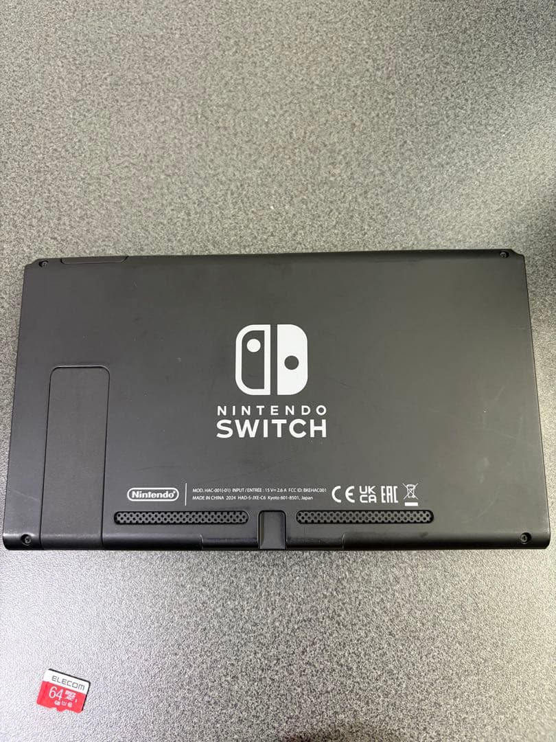 Nintendo Switch 本体 + Joy-Con + ケース