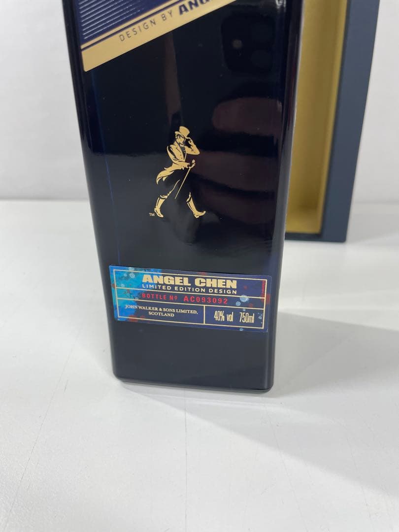 ジョニーウォーカー ブルーラベル イヤー・オブ・ザ・ラビット 750ml　新品