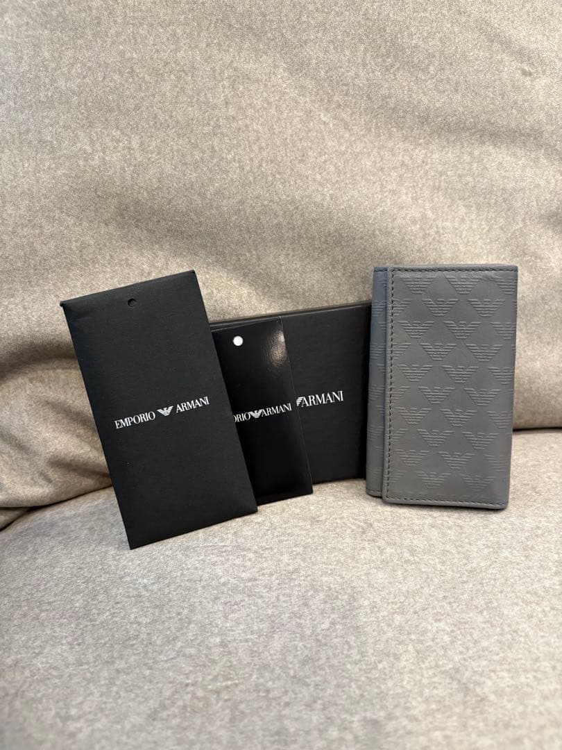 EMPORIO ARMANI グレー レザーキーケース