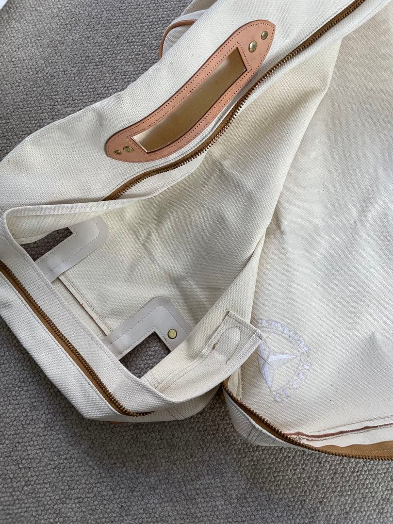 未使用　グローブトロッター　Safari 21インチ　キャンバス　カバー　鍵