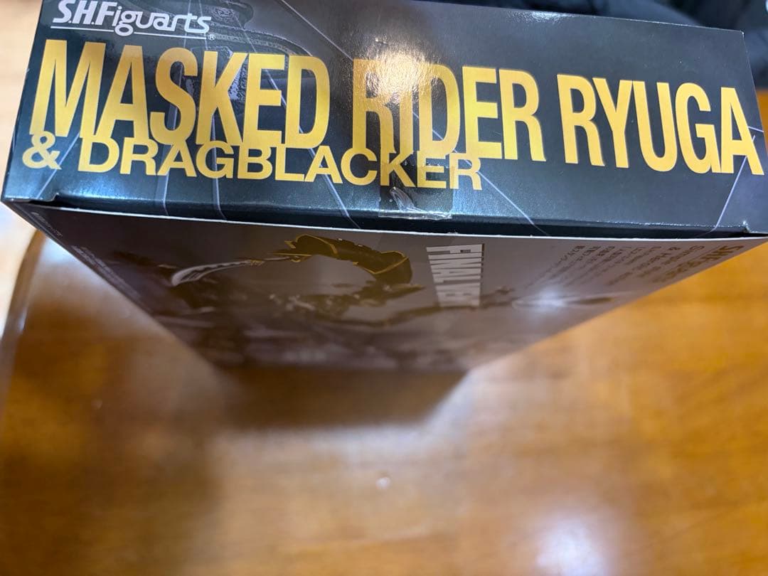 SH Figuarts 仮面ライダーリュウガ&ドラグブラッカー