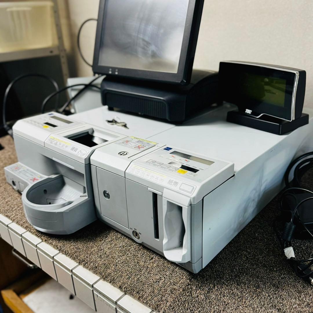 D57希少！グローリー 自動釣銭機 レジ機 レジスター