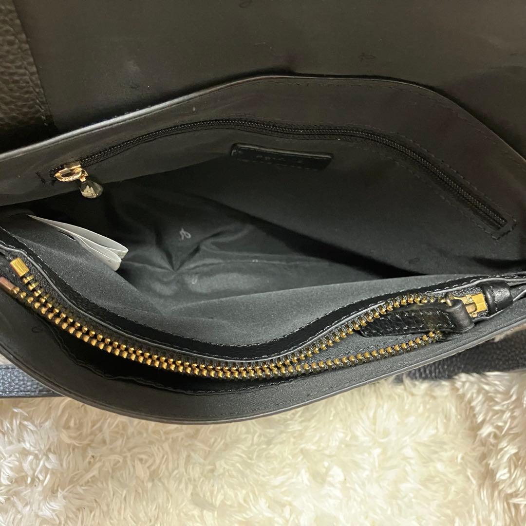 【さっちゃん 様】アニエスベー ショルダーバッグ クロスボディ 牛革 シボ加工