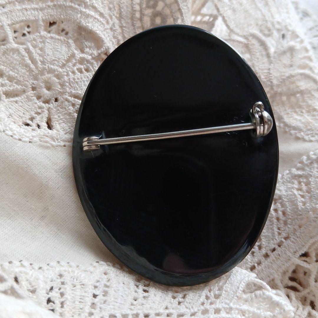 Vintage❗ブラック 彫刻 女性モチーフ ブローチ 女神 蚤の市