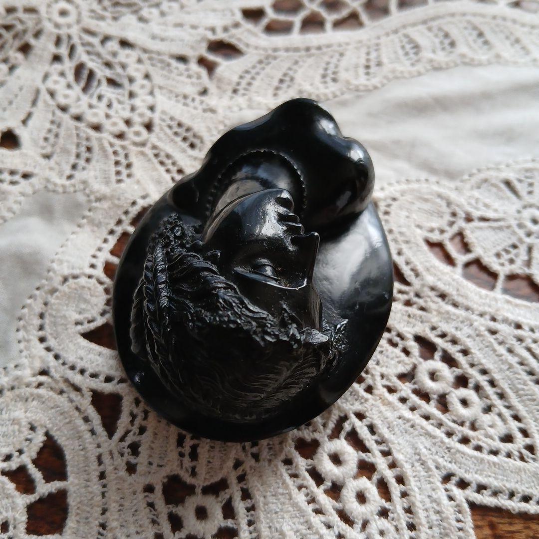 Vintage❗ブラック 彫刻 女性モチーフ ブローチ 女神 蚤の市