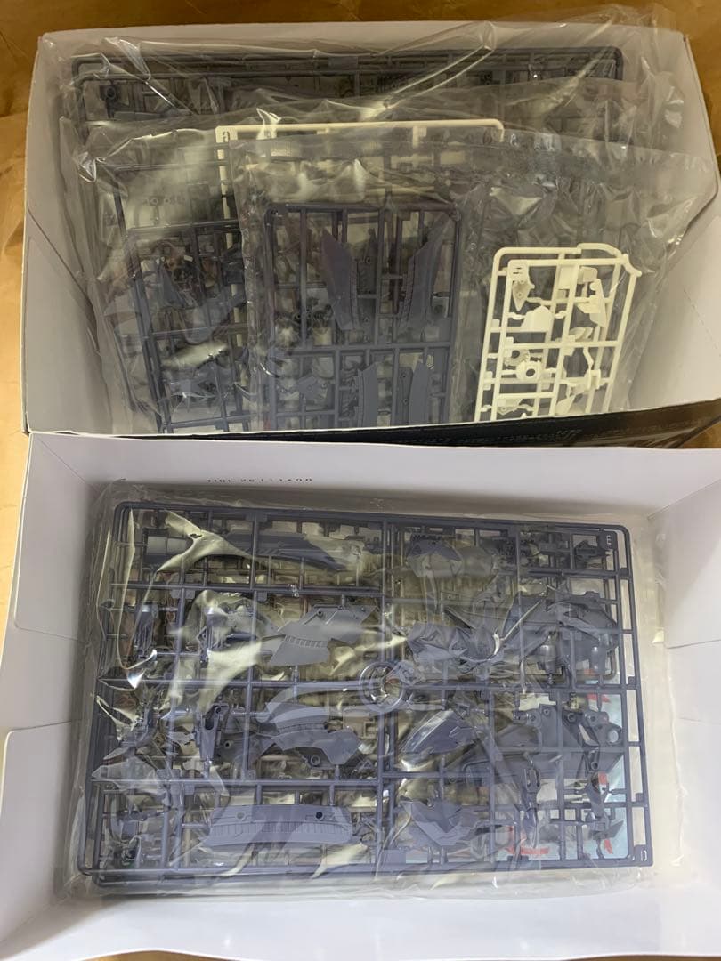 未組立プラモデル　スパロボOG ガリルナガン　コトブキヤ